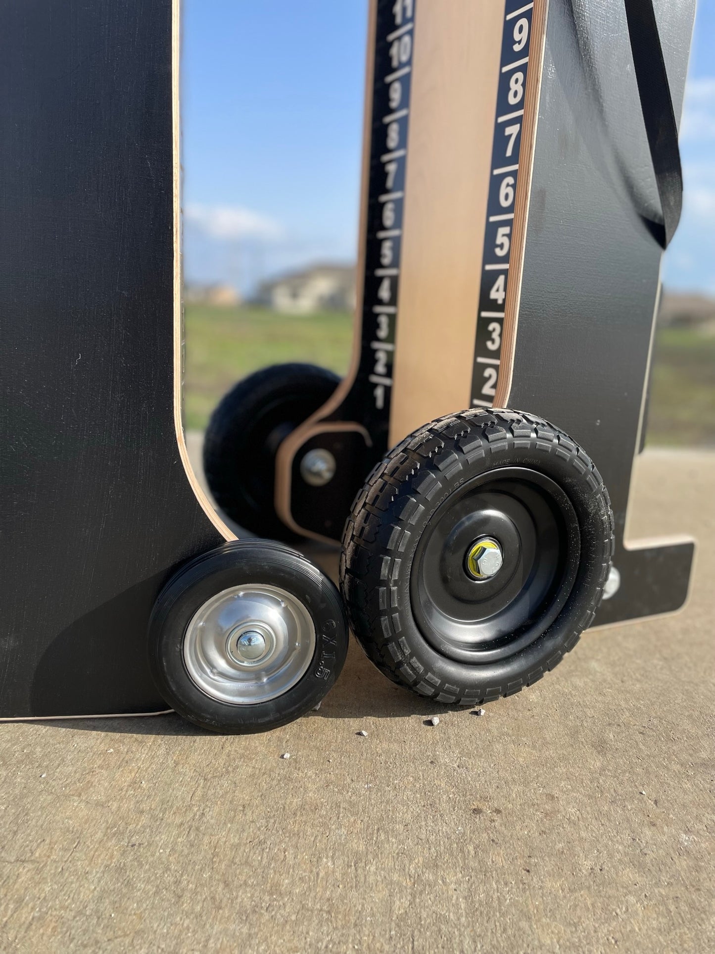 Cornhole Scoreboard Cart