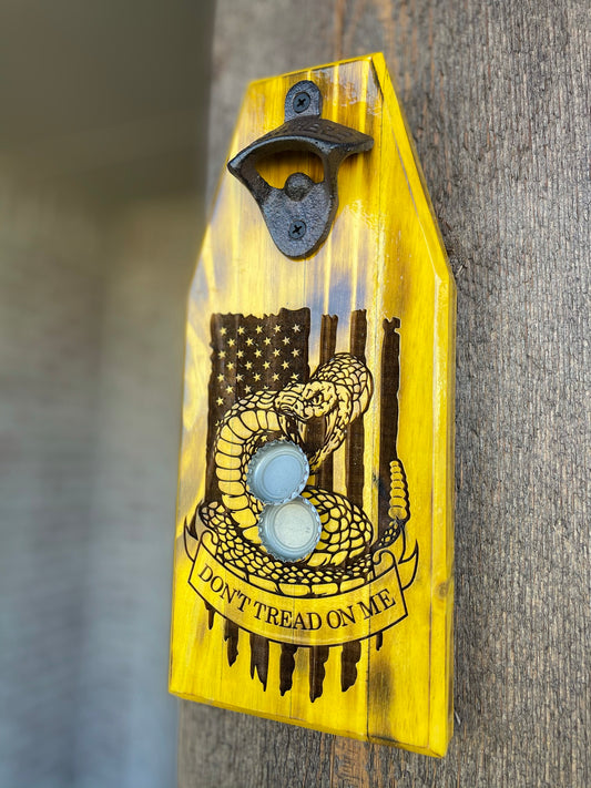 Don't tread on me Bottle opener with magnetic cap catch